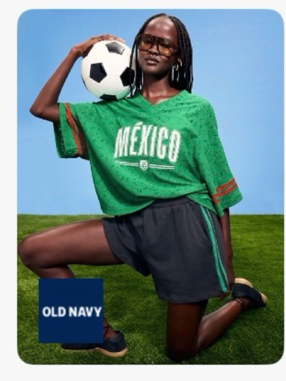 Old Navy Women’s Green "Mexico" Short Sleeve Lace Jersey sold out